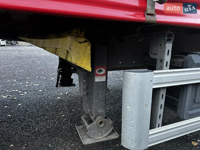 Шмітц Каргобулл Cargobull 2012 у Умани на Automoto.ua Червоний Шмітц Каргобулл Cargobull, об'ємом двигуна 0 л та пробігом 0 тис. км за 10999 $, фото 3 на Automoto.ua