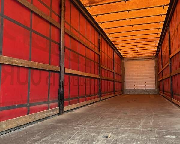 Красный Шмитц Каргобулл Cargobull, объемом двигателя 0 л и пробегом 0 тыс. км за 15399 $, фото 4 на Automoto.ua