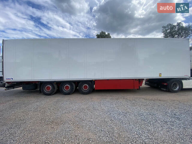 Шмитц Каргобулл Cargobull, объемом двигателя 0 л и пробегом 300 тыс. км за 39000 $, фото 1 на Automoto.ua