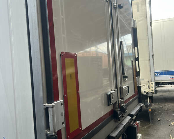 Шмитц Каргобулл Cargobull, объемом двигателя 0 л и пробегом 300 тыс. км за 25800 $, фото 5 на Automoto.ua