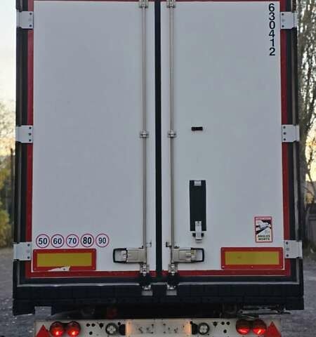 Шмитц Каргобулл Cargobull 2015 в Каменское - Днепродзержинск на Automoto.ua Шмитц Каргобулл Cargobull, объемом двигателя 0 л и пробегом 500 тыс. км за 28000 $, фото 4 на Automoto.ua