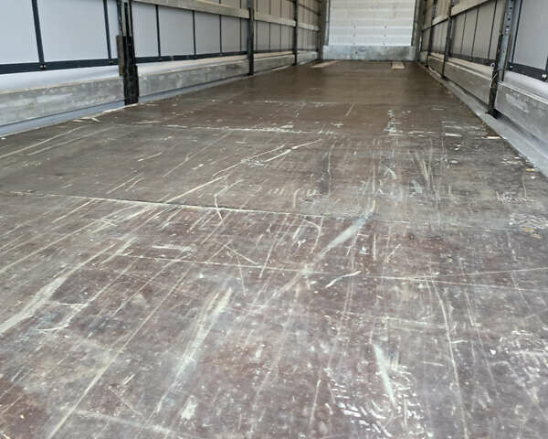 Шмитц Каргобулл Cargobull, объемом двигателя 0 л и пробегом 500 тыс. км за 15500 $, фото 6 на Automoto.ua