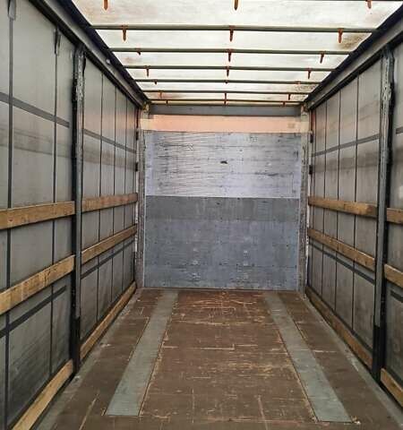 Шмитц Каргобулл Cargobull, объемом двигателя 0 л и пробегом 200 тыс. км за 11900 $, фото 2 на Automoto.ua