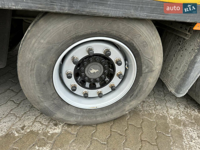 Желтый Шмитц Каргобулл Cargobull, объемом двигателя 0 л и пробегом 350 тыс. км за 10550 $, фото 6 на Automoto.ua