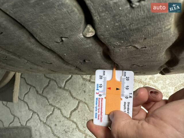 Желтый Шмитц Каргобулл Cargobull, объемом двигателя 0 л и пробегом 350 тыс. км за 10550 $, фото 3 на Automoto.ua