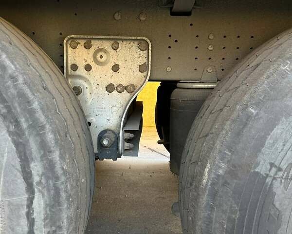 Желтый Шмитц Каргобулл Cargobull, объемом двигателя 0 л и пробегом 0 тыс. км за 11200 $, фото 19 на Automoto.ua
