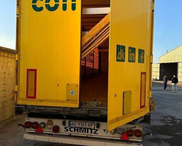 Желтый Шмитц Каргобулл Cargobull, объемом двигателя 0 л и пробегом 0 тыс. км за 11200 $, фото 9 на Automoto.ua