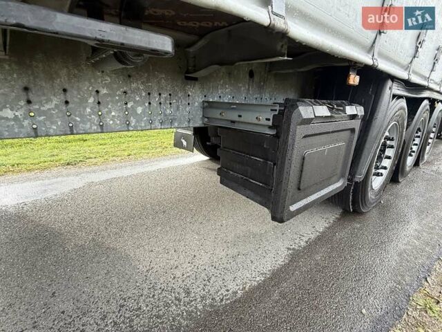 Серый Шмитц Каргобулл Cargobull, объемом двигателя 0 л и пробегом 450 тыс. км за 13500 $, фото 10 на Automoto.ua