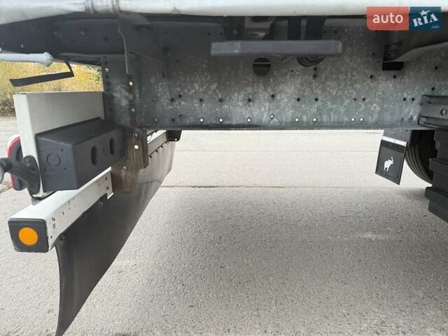 Серый Шмитц Каргобулл Cargobull, объемом двигателя 0 л и пробегом 400 тыс. км за 13300 $, фото 11 на Automoto.ua