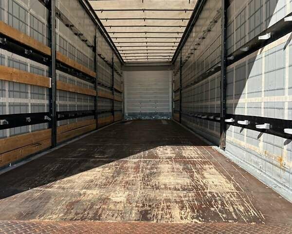 Шмитц Каргобулл Cargobull 2015 в Киеве на Automoto.ua Серый Шмитц Каргобулл Cargobull, объемом двигателя 0 л и пробегом 300 тыс. км за 13700 $, фото 9 на Automoto.ua