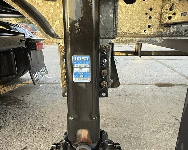 Серый Шмитц Каргобулл Cargobull, объемом двигателя 0 л и пробегом 231 тыс. км за 14900 $, фото 27 на Automoto.ua