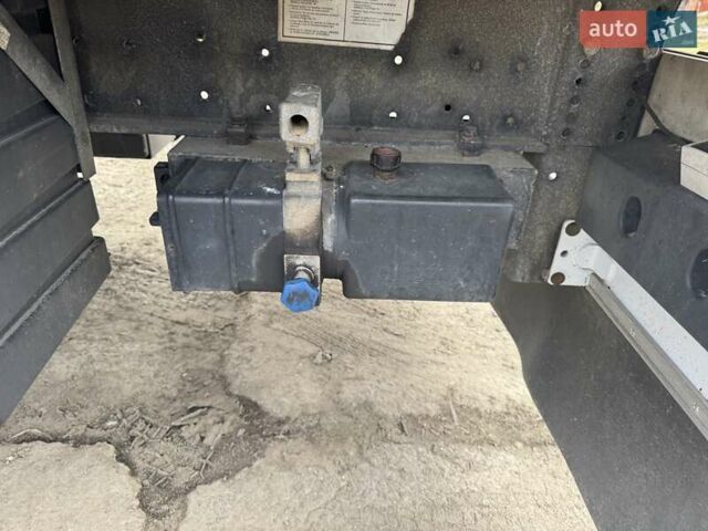 Сірий Шмітц Каргобулл Cargobull, об'ємом двигуна 0 л та пробігом 300 тис. км за 11500 $, фото 10 на Automoto.ua