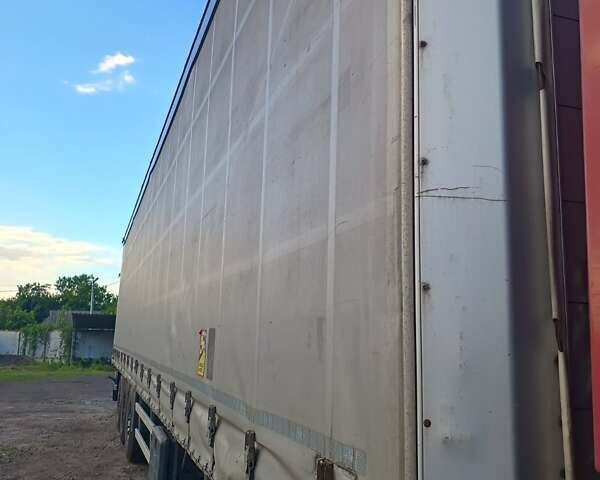 Серый Шмитц Каргобулл Cargobull, объемом двигателя 0 л и пробегом 300 тыс. км за 10900 $, фото 2 на Automoto.ua