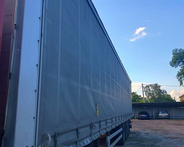 Серый Шмитц Каргобулл Cargobull, объемом двигателя 0 л и пробегом 300 тыс. км за 10900 $, фото 1 на Automoto.ua