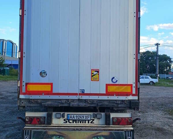 Серый Шмитц Каргобулл Cargobull, объемом двигателя 0 л и пробегом 300 тыс. км за 10900 $, фото 4 на Automoto.ua