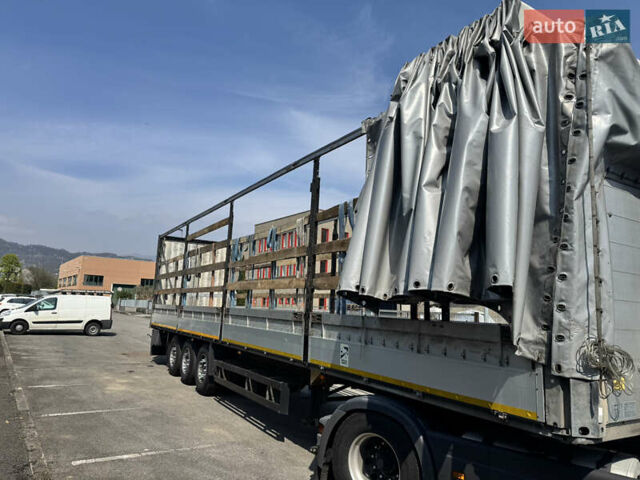 Серый Шмитц Каргобулл Cargobull, объемом двигателя 0 л и пробегом 500 тыс. км за 7300 $, фото 39 на Automoto.ua