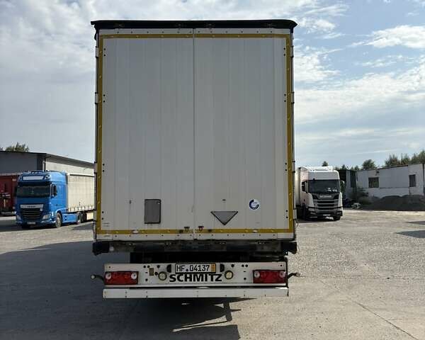Серый Шмитц Каргобулл Cargobull, объемом двигателя 0 л и пробегом 200 тыс. км за 12599 $, фото 1 на Automoto.ua