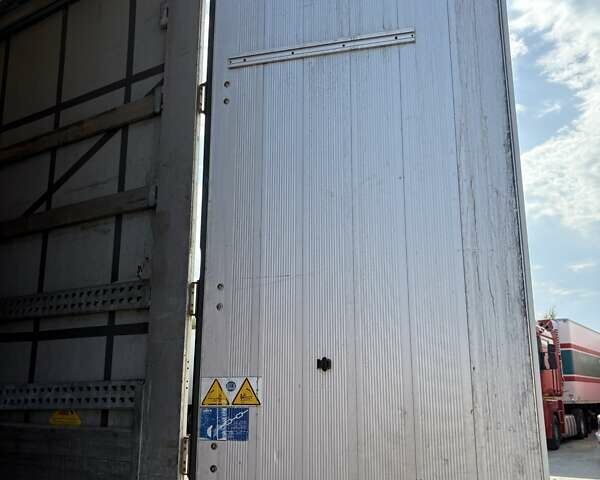 Серый Шмитц Каргобулл Cargobull, объемом двигателя 0 л и пробегом 200 тыс. км за 12599 $, фото 14 на Automoto.ua