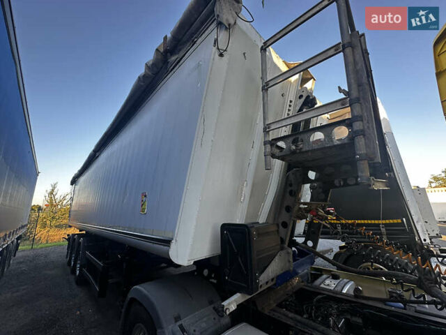 Синий Шмитц Каргобулл Cargobull, объемом двигателя 0 л и пробегом 0 тыс. км за 25500 $, фото 9 на Automoto.ua