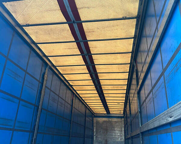 Синій Шмітц Каргобулл Cargobull, об'ємом двигуна 0 л та пробігом 240 тис. км за 15999 $, фото 8 на Automoto.ua