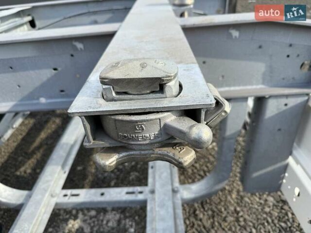 Сірий Шмітц Каргобулл Gotha, об'ємом двигуна 0 л та пробігом 50 тис. км за 12900 $, фото 15 на Automoto.ua