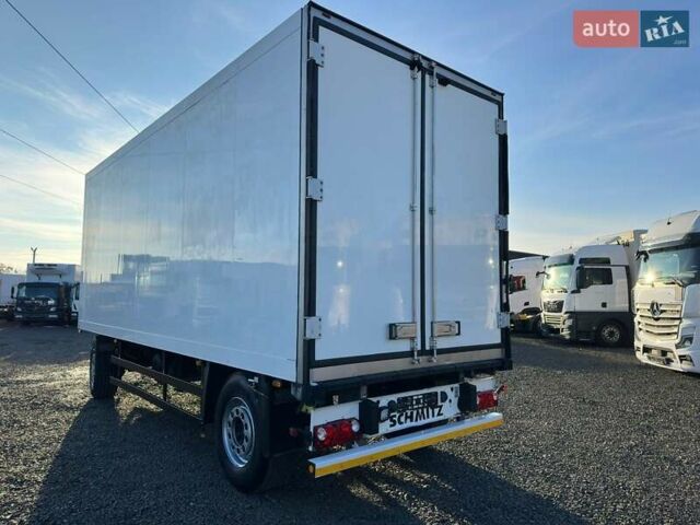 Белый Шмитц Каргобулл KO, объемом двигателя 0 л и пробегом 650 тыс. км за 10900 $, фото 13 на Automoto.ua