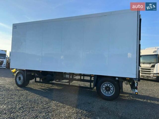 Белый Шмитц Каргобулл KO, объемом двигателя 0 л и пробегом 650 тыс. км за 10900 $, фото 15 на Automoto.ua