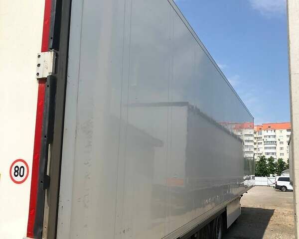 Белый Шмитц Каргобулл S3, объемом двигателя 0 л и пробегом 500 тыс. км за 35000 $, фото 9 на Automoto.ua