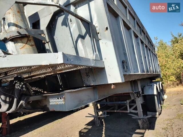 Сірий Шмітц Каргобулл S3, об'ємом двигуна 0 л та пробігом 500 тис. км за 9500 $, фото 3 на Automoto.ua