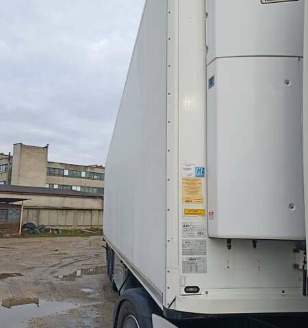 Белый Шмитц Каргобулл SCB S3B, объемом двигателя 0 л и пробегом 300 тыс. км за 27000 $, фото 5 на Automoto.ua