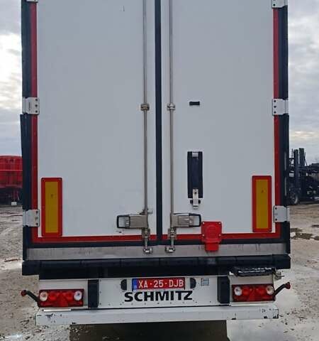 Белый Шмитц Каргобулл SCB S3B, объемом двигателя 0 л и пробегом 300 тыс. км за 27000 $, фото 3 на Automoto.ua