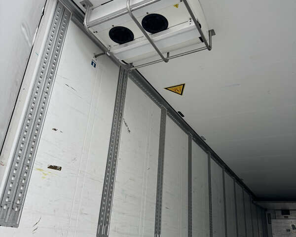 Білий Шмітц Каргобулл SCB S3B, об'ємом двигуна 0 л та пробігом 200 тис. км за 33500 $, фото 32 на Automoto.ua