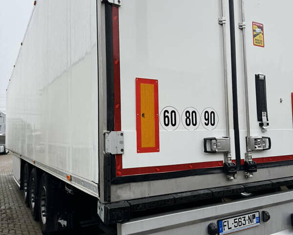 Білий Шмітц Каргобулл SCB S3B, об'ємом двигуна 0 л та пробігом 200 тис. км за 33500 $, фото 17 на Automoto.ua