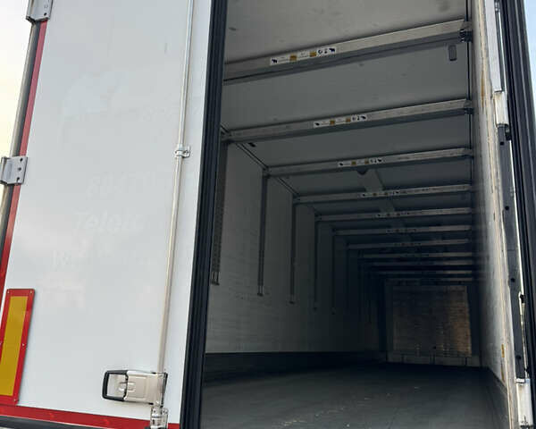 Білий Шмітц Каргобулл SCB S3B, об'ємом двигуна 0 л та пробігом 300 тис. км за 30281 $, фото 24 на Automoto.ua