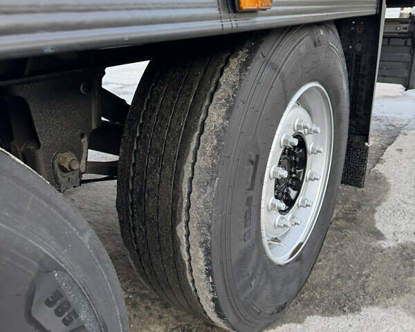 Білий Шмітц Каргобулл SCB S3B, об'ємом двигуна 0 л та пробігом 300 тис. км за 30281 $, фото 13 на Automoto.ua