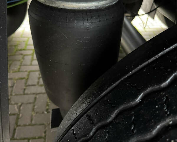 Білий Шмітц Каргобулл SCB S3B, об'ємом двигуна 0 л та пробігом 200 тис. км за 33500 $, фото 13 на Automoto.ua