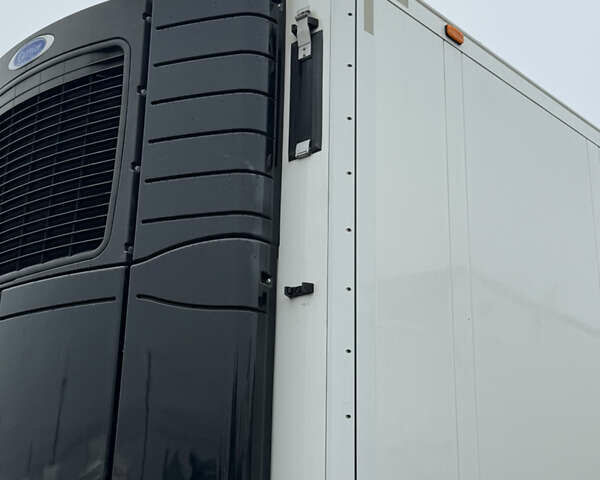 Білий Шмітц Каргобулл SCB S3B, об'ємом двигуна 0 л та пробігом 200 тис. км за 33500 $, фото 23 на Automoto.ua