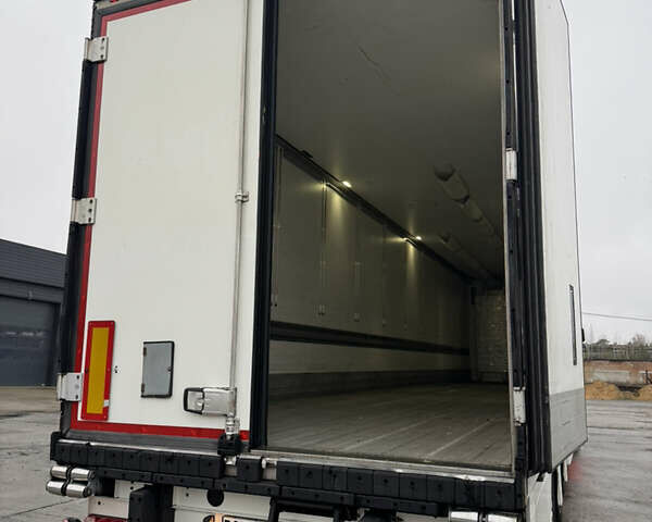 Білий Шмітц Каргобулл SCB S3B, об'ємом двигуна 0 л та пробігом 200 тис. км за 30792 $, фото 24 на Automoto.ua