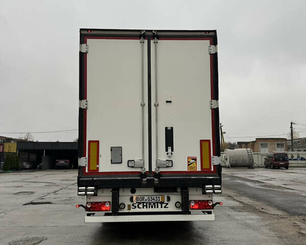 Білий Шмітц Каргобулл SCB S3B, об'ємом двигуна 0 л та пробігом 200 тис. км за 30792 $, фото 4 на Automoto.ua