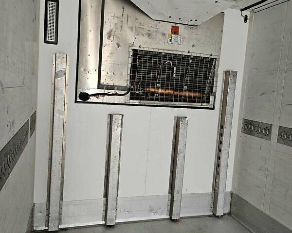 Шмитц Каргобулл SCB S3B, объемом двигателя 0 л и пробегом 0 тыс. км за 31695 $, фото 41 на Automoto.ua