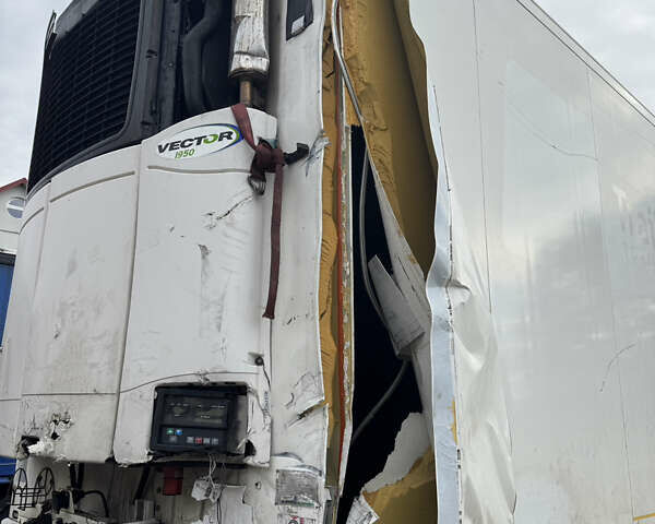 Шмітц Каргобулл SCB S3B, об'ємом двигуна 0 л та пробігом 650 тис. км за 11500 $, фото 4 на Automoto.ua