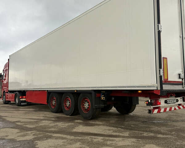 Шмітц Каргобулл SCB S3B, об'ємом двигуна 0 л та пробігом 150 тис. км за 29100 $, фото 2 на Automoto.ua