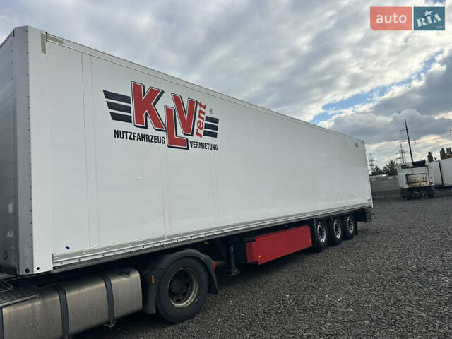 Сірий Шмітц Каргобулл SCB S3B, об'ємом двигуна 0 л та пробігом 370 тис. км за 16700 $, фото 2 на Automoto.ua