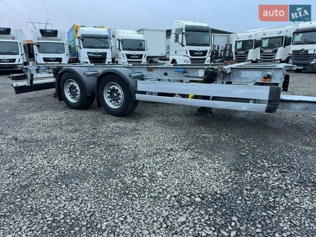 Сірий Шмітц Каргобулл SCB S3B, об'ємом двигуна 0 л та пробігом 200 тис. км за 15900 $, фото 3 на Automoto.ua