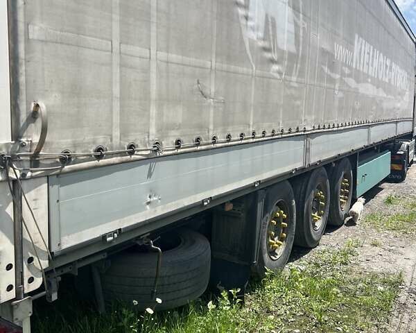 Сірий Шмітц Каргобулл SCB S3B, об'ємом двигуна 0 л та пробігом 500 тис. км за 10400 $, фото 4 на Automoto.ua