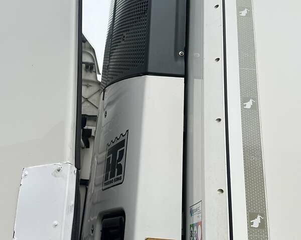 Серый Шмитц Каргобулл SCB S3B, объемом двигателя 0 л и пробегом 300 тыс. км за 27871 $, фото 1 на Automoto.ua