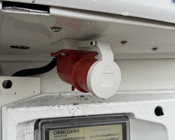 Білий Шмітц Каргобулл SCB S3T, об'ємом двигуна 0 л та пробігом 200 тис. км за 49000 $, фото 6 на Automoto.ua