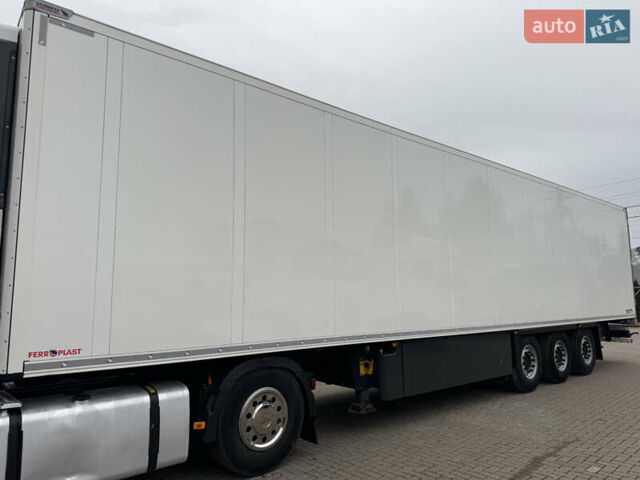 Білий Шмітц Каргобулл SCB S3T, об'ємом двигуна 0 л та пробігом 200 тис. км за 49000 $, фото 22 на Automoto.ua