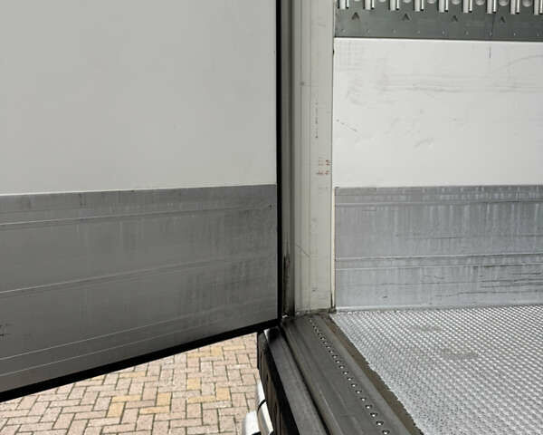 Білий Шмітц Каргобулл SCB S3T, об'ємом двигуна 0 л та пробігом 200 тис. км за 49000 $, фото 15 на Automoto.ua