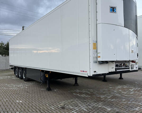 Білий Шмітц Каргобулл SCB S3T, об'ємом двигуна 0 л та пробігом 200 тис. км за 49000 $, фото 2 на Automoto.ua